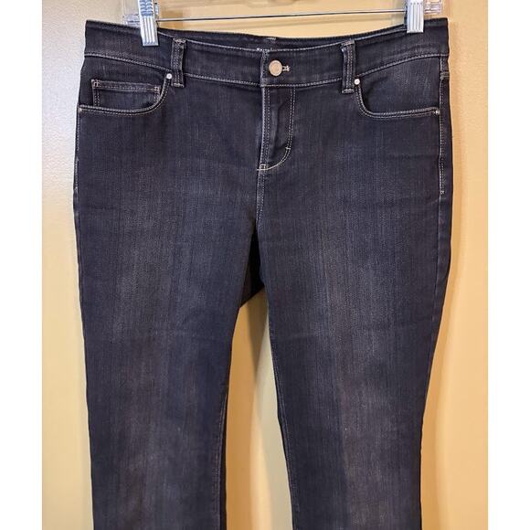 White House Black Market Blanc Women's Black Boot Leg Jeans Size 6R - Picture 2 of 9